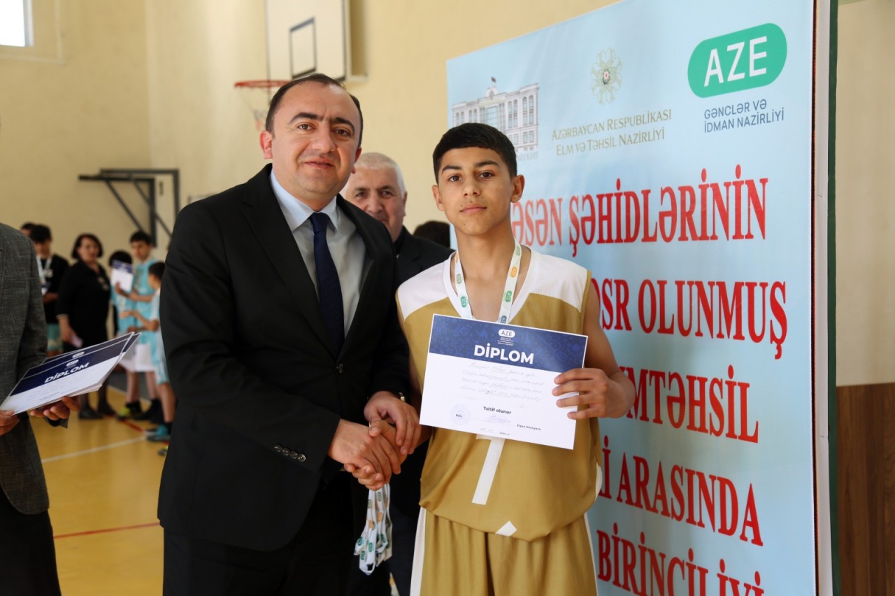 Daşkəsən şəhidlərinin xatirəsinə həsr olunan voleybol birinciliyi keçirildi - FOTOLAR